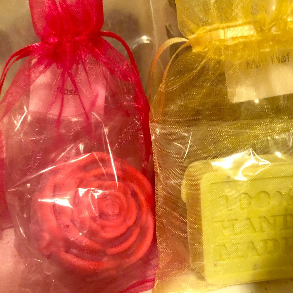 Organic Shea butter soap, organic essential oils.